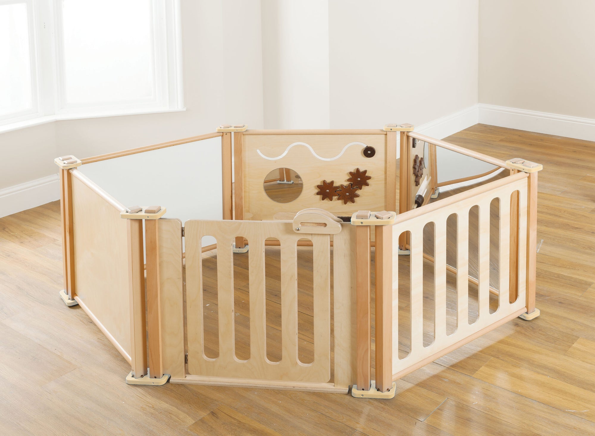 Toddler Play Panel Starter Set Enclosure - 6 Panel Set - The Ministry of Outdoor Education