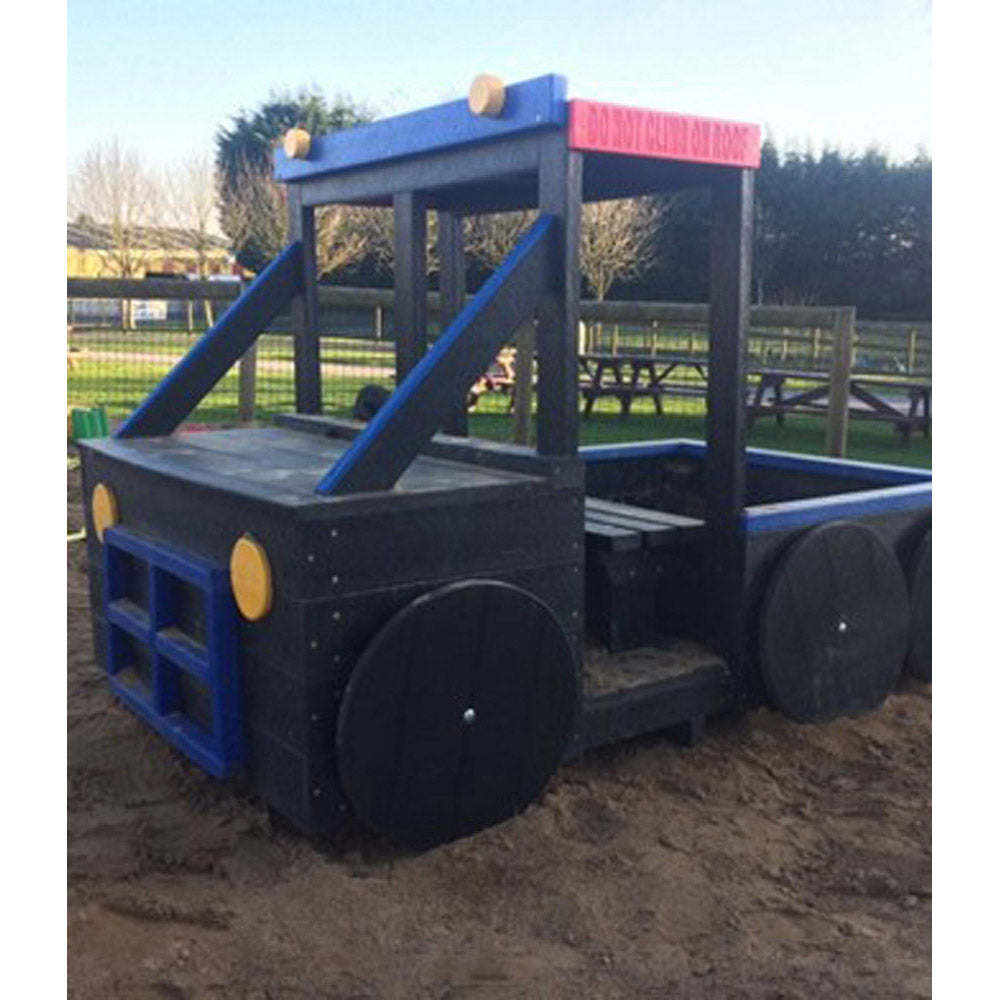 Truck sand pit