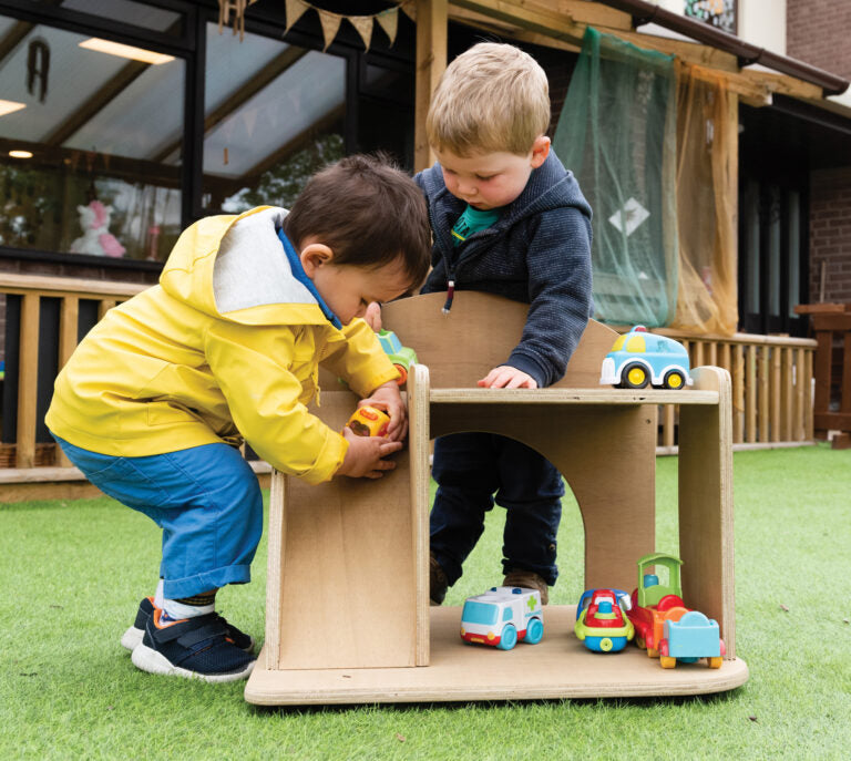 Outdoor Garage - The Ministry of Outdoor Education