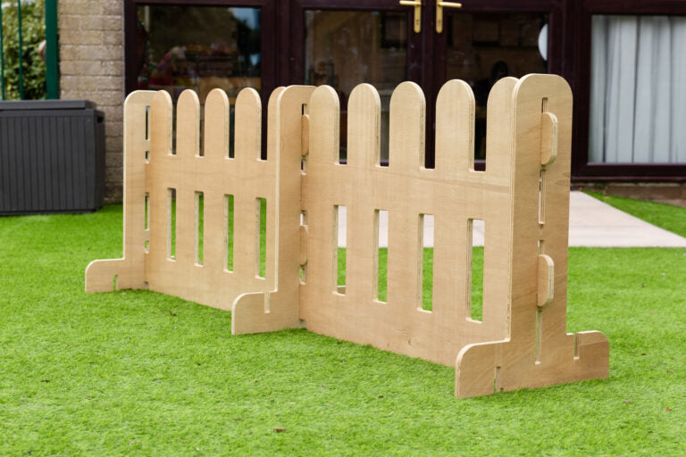 Outdoor Fence - The Ministry of Outdoor Education
