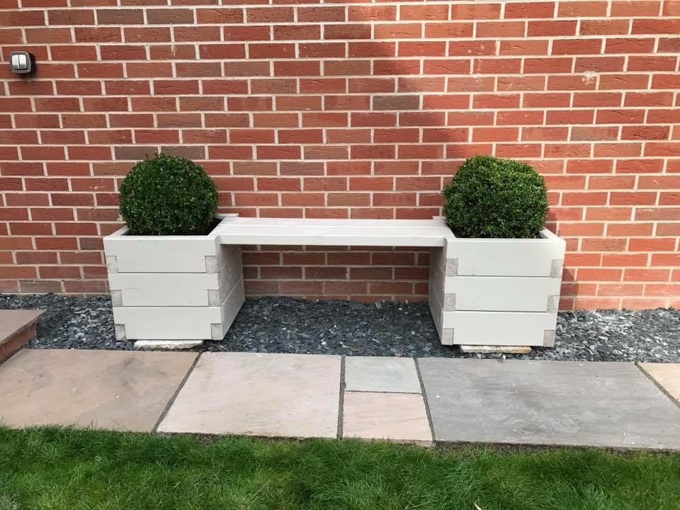 Bench & Planter Set (Devonshire)