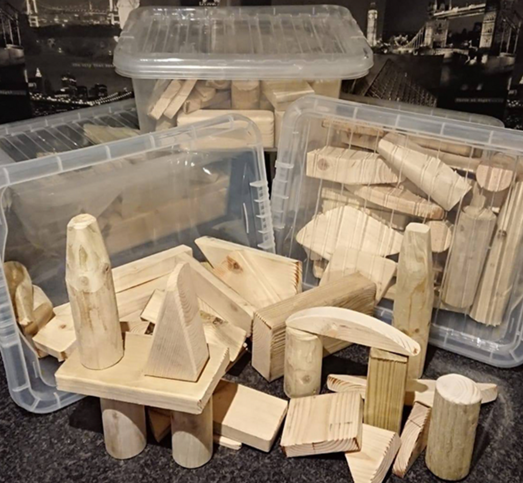 Wooden Loose Parts Set (Construction & Building Blocks)
