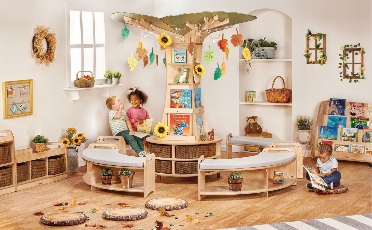 The Storytelling Tree Set - The Ministry of Outdoor Education