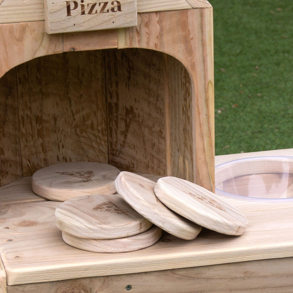 Tulip Outdoors Pizza Restaurant  - The Ministry of Outdoor Education