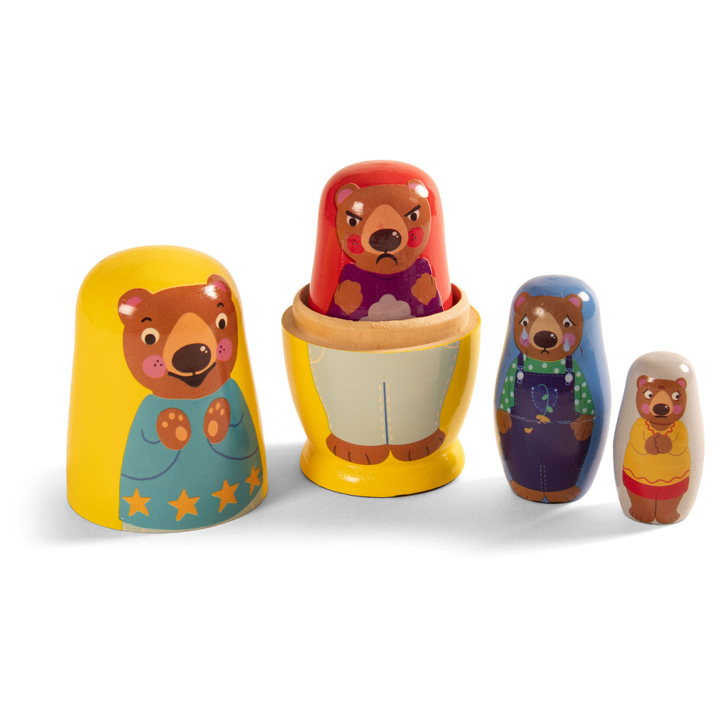 Nesting Brown Bears  - The Ministry of Outdoor Education