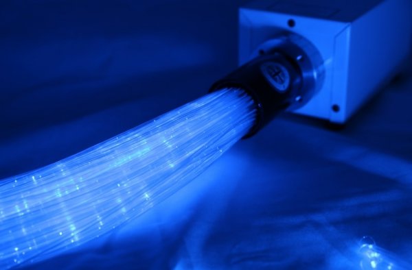 Mains Passive Lightsource + 1M Clear Strands