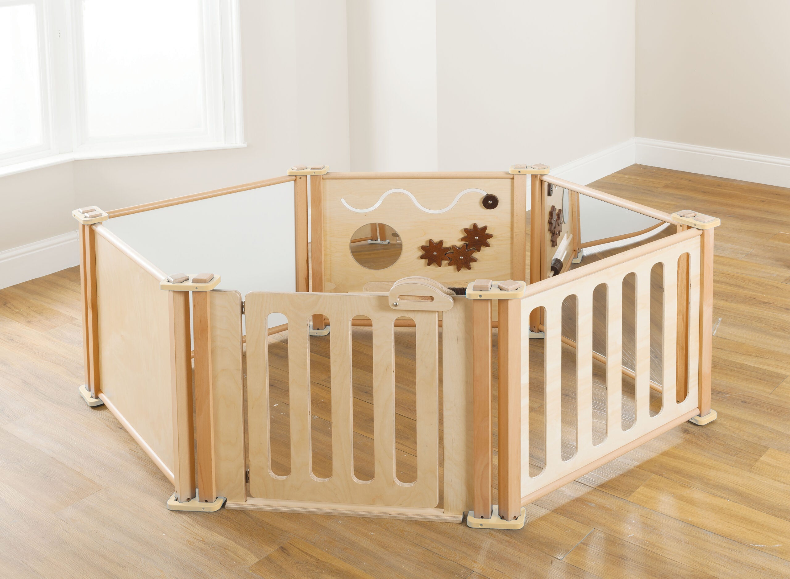 Toddler Play Panel Starter Set Enclosure - 6 Panel Set - The Ministry of Outdoor Education
