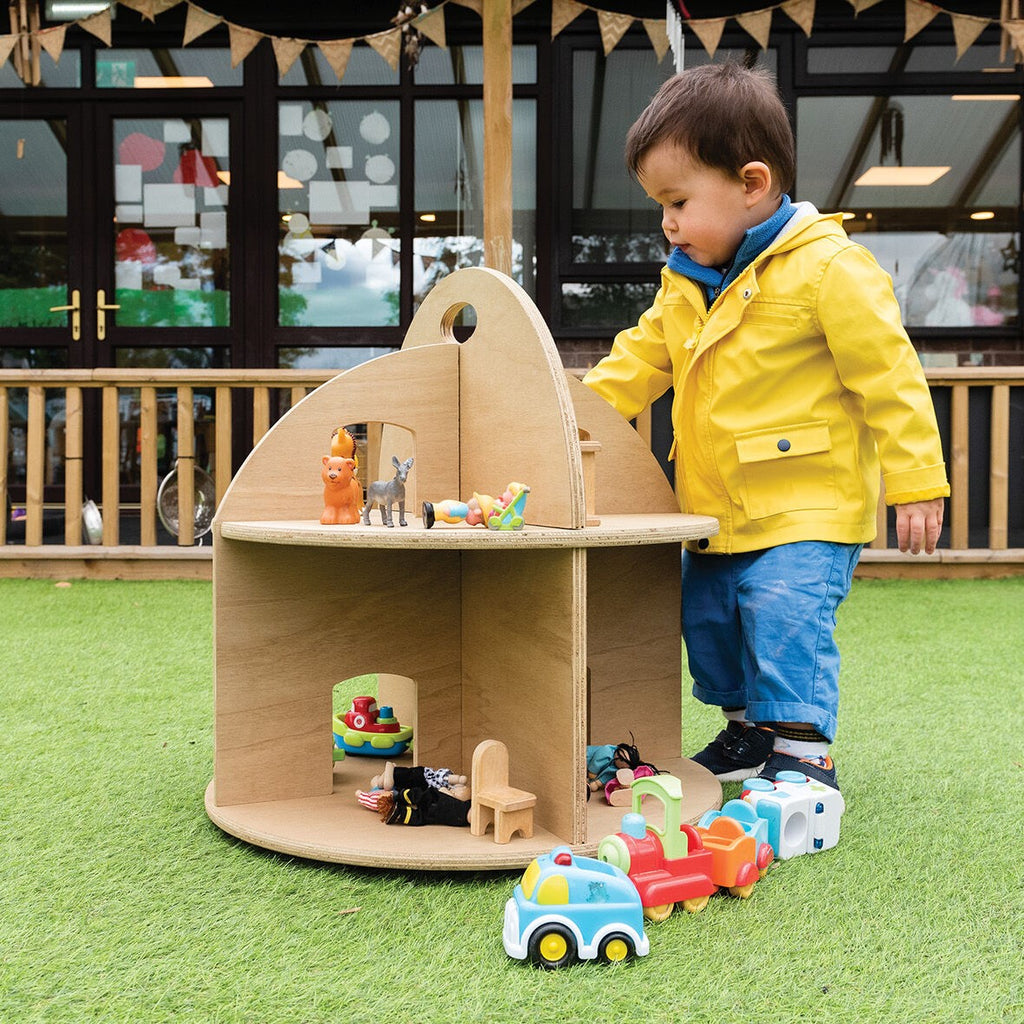 Small World Play (Maple)  - The Ministry of Outdoor Education