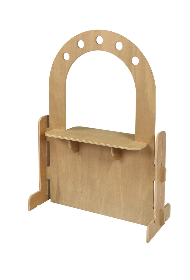 Outdoor Counter - The Ministry of Outdoor Education