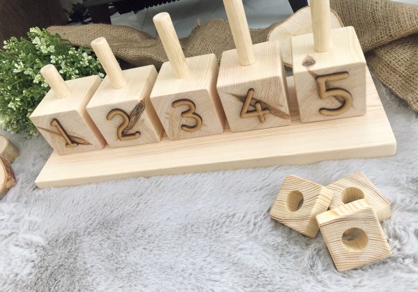 wooden counting stacker for children