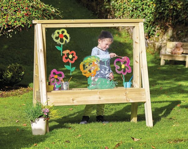 DR032-Millhouse-Outdoor-Large-Mark-Making-Easel_Lifestyle_RGB